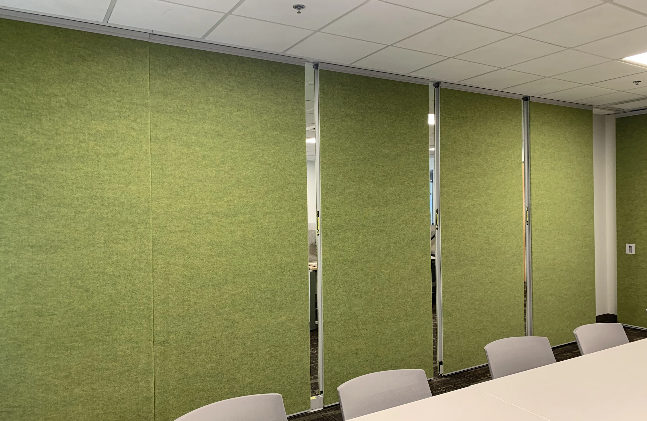 Holiday Express green wall system