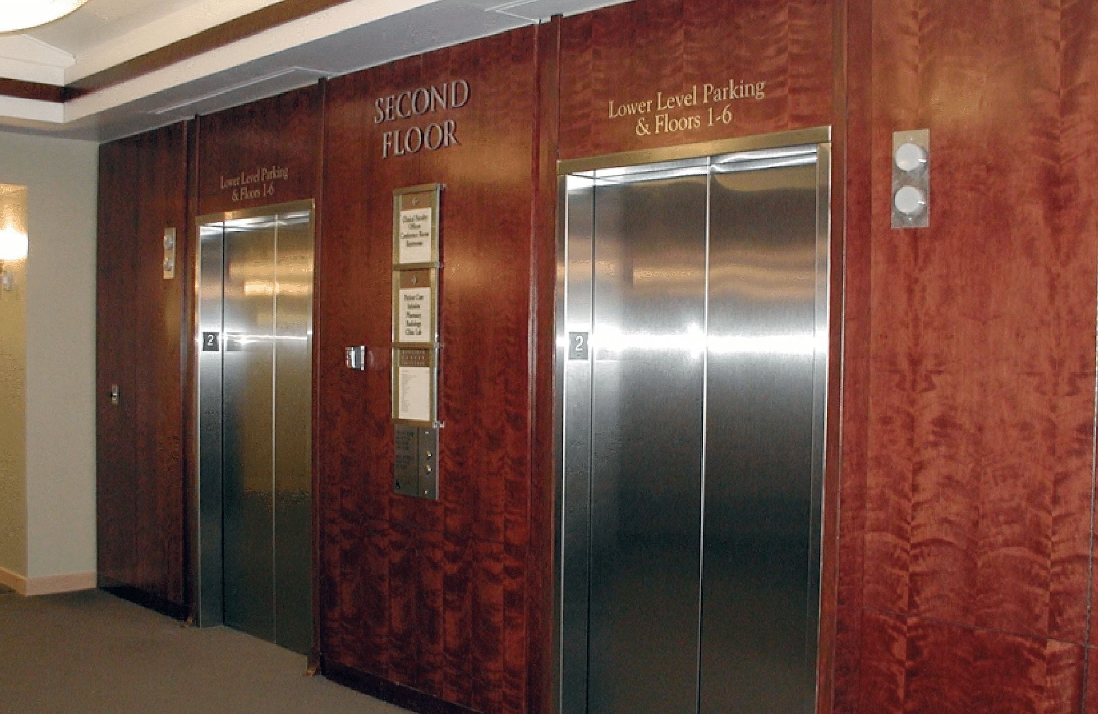 Huntsman Cancer Institute elevators